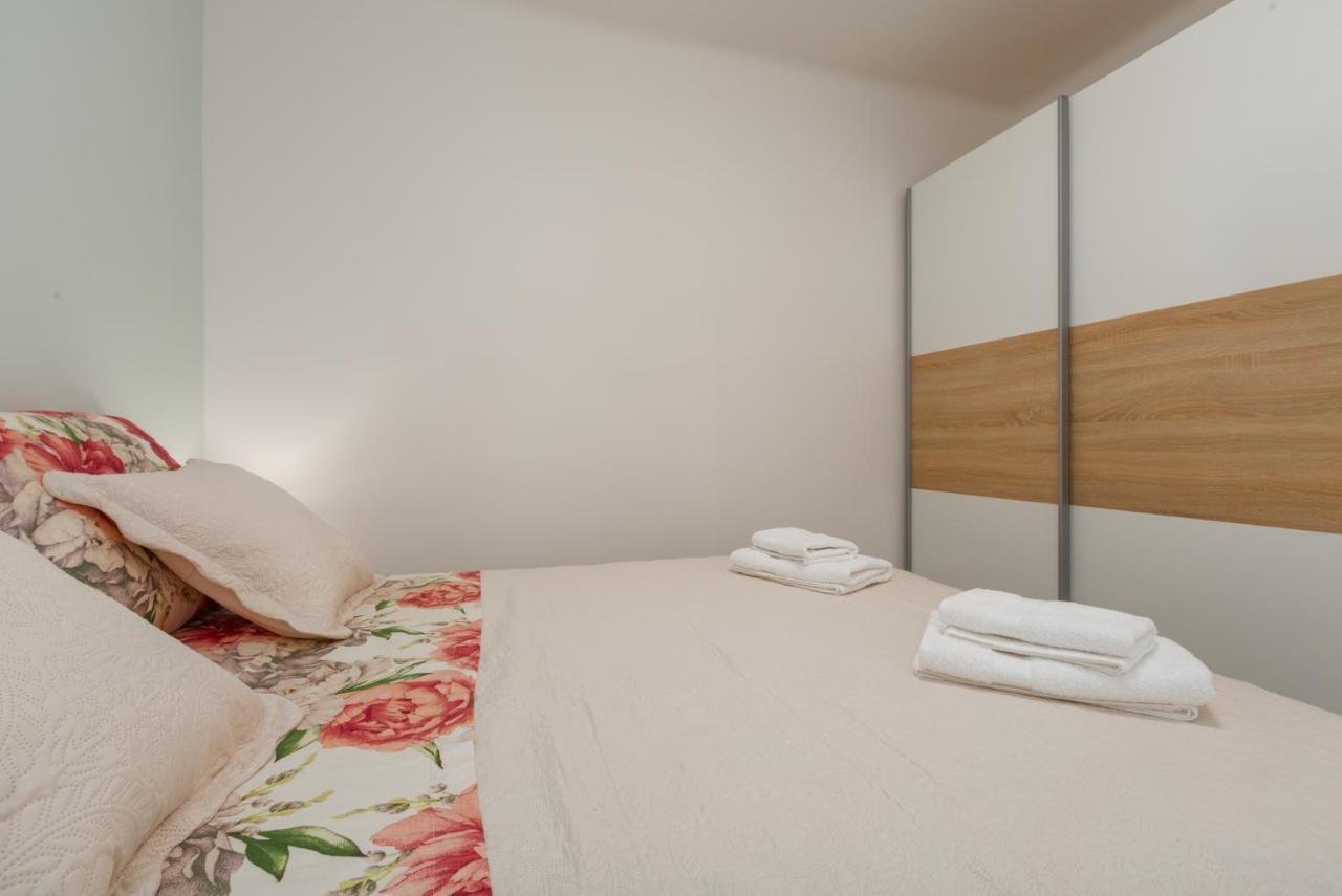 Apartment Agnese2 罗维尼 外观 照片