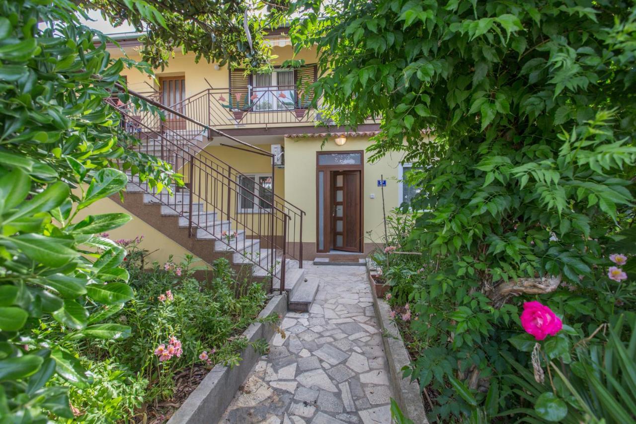 Apartment Agnese2 罗维尼 外观 照片